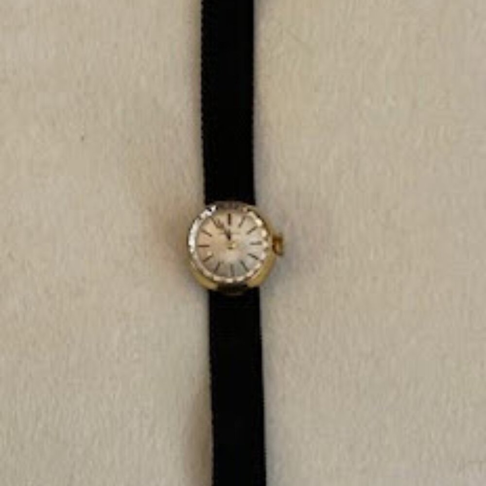 Vintage Caravelle Ladies Watch – Gold Tone Case – Manual Wind – Running